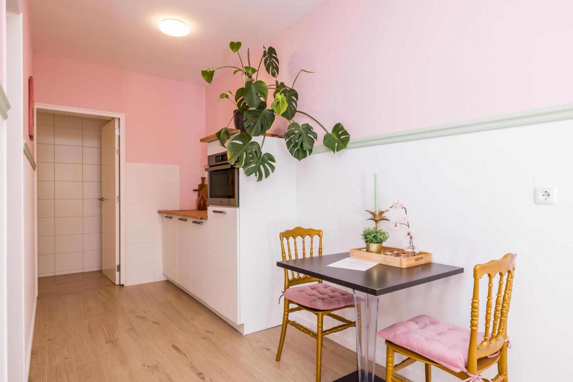 Bed & Kersenbloesem Apartment